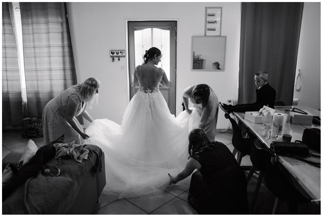 10 – habillage de la mariée