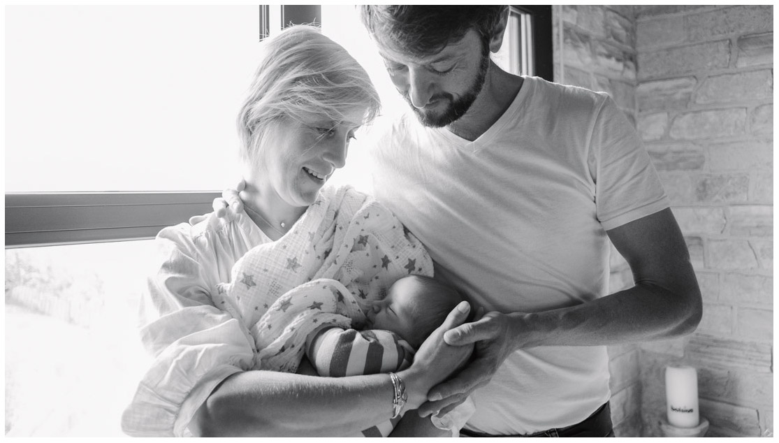 11 – photographe naissance Cassel
