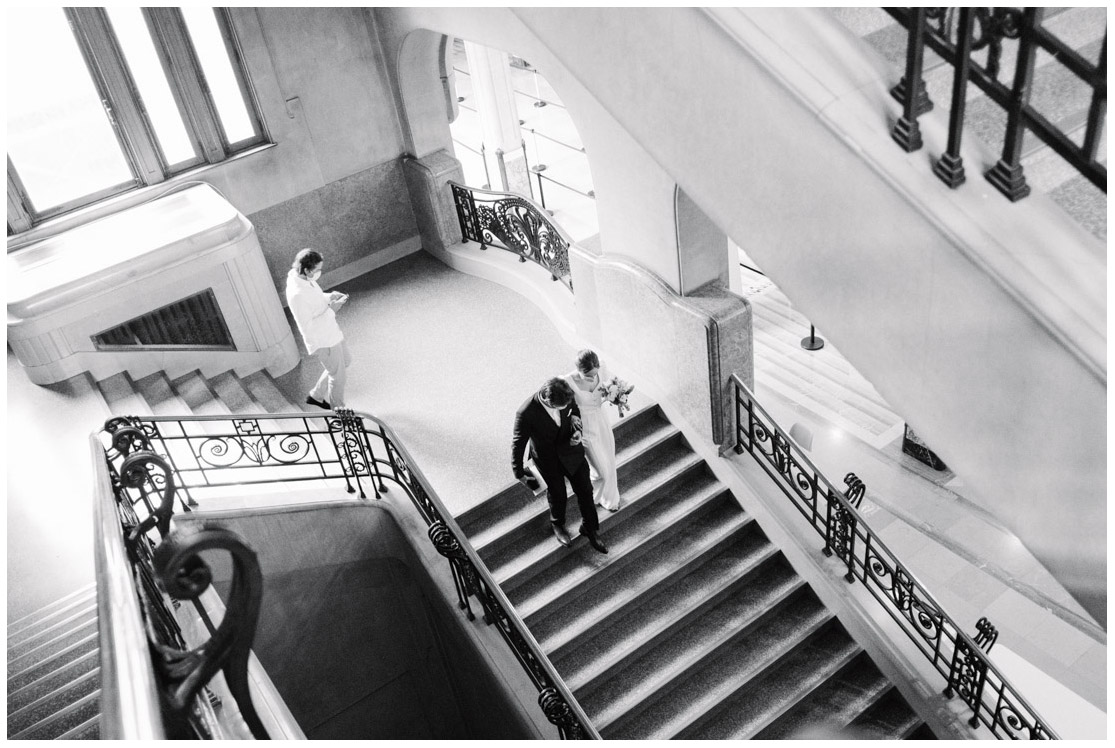 17 – mariés et escalier à Lille