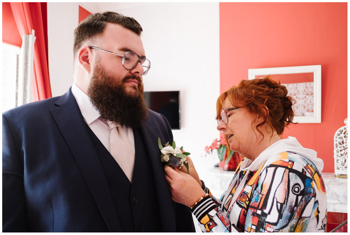 18 – boutonnière marié