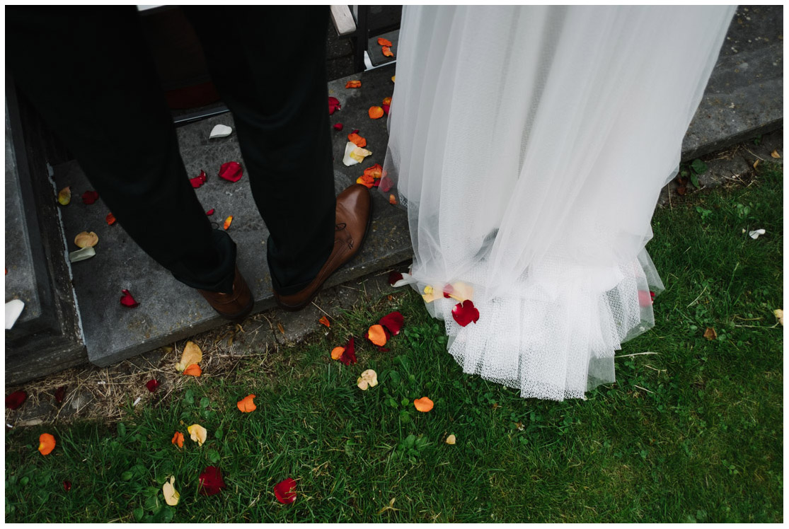 34 – pétales fleurs mariage