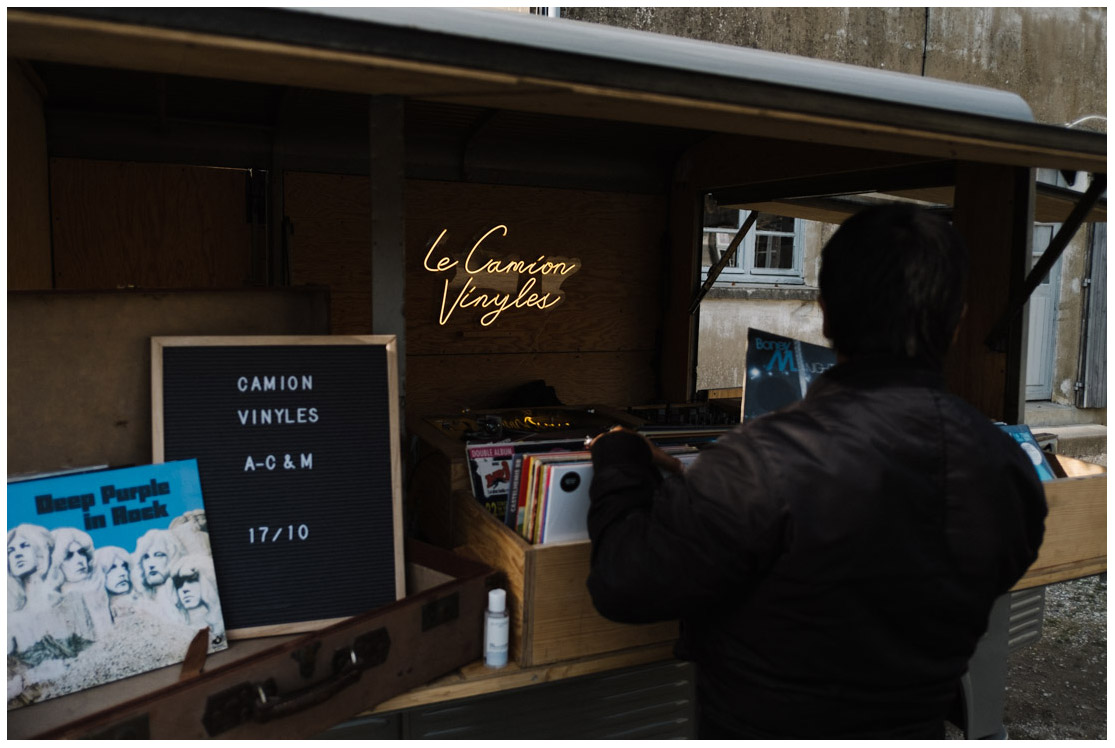 46 – le camion vinyles