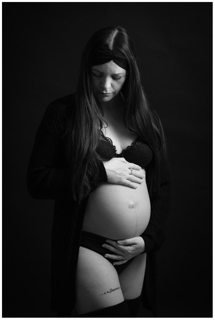 6 – photo grossesse en studio