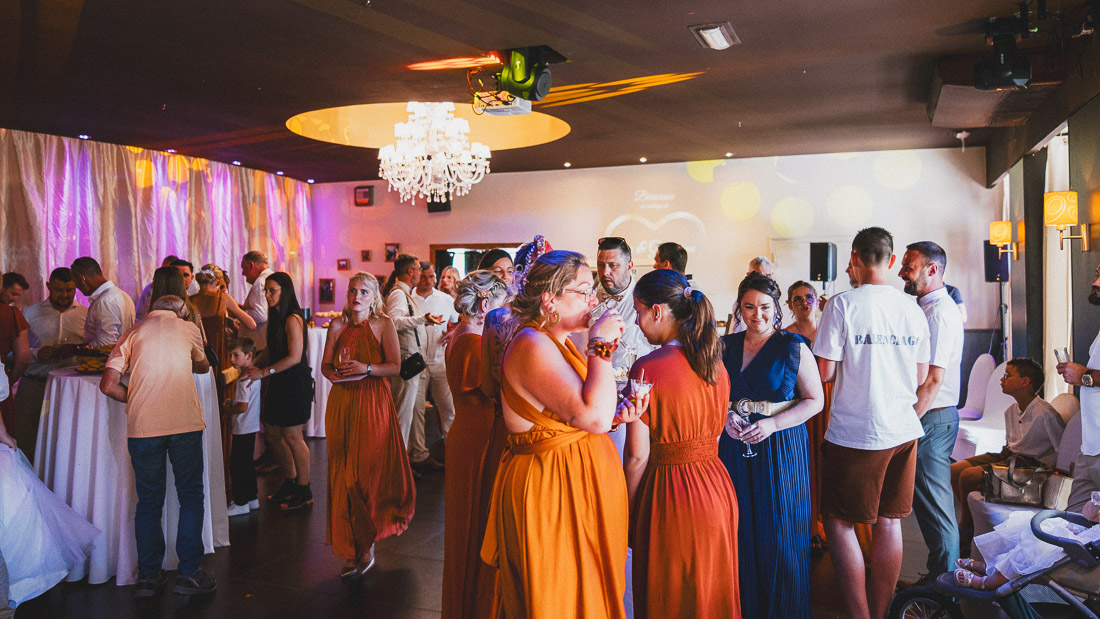 Mariage à la suite 305-47