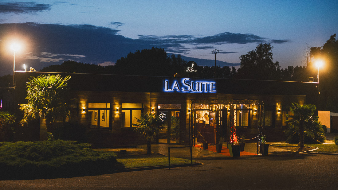 Mariage à la suite 305-70