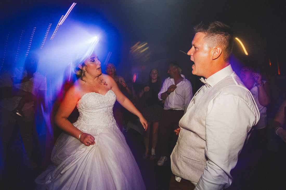 Mariage à la suite 305-79