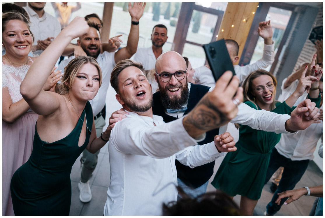 Mariage-chateau-de-morbecque-64