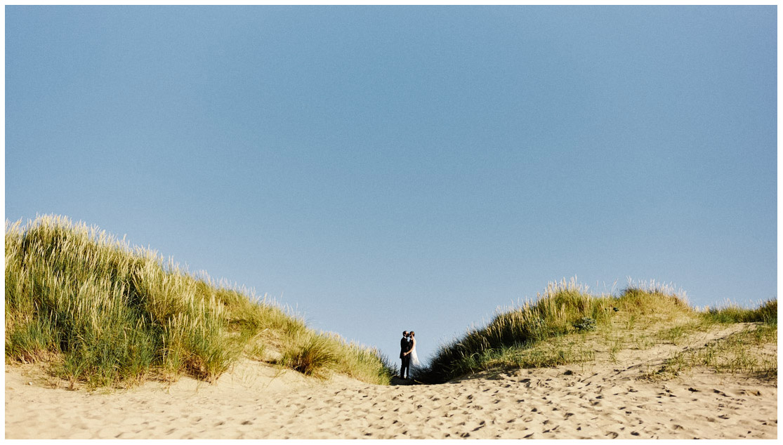 photo-mariés-sur-la-plage