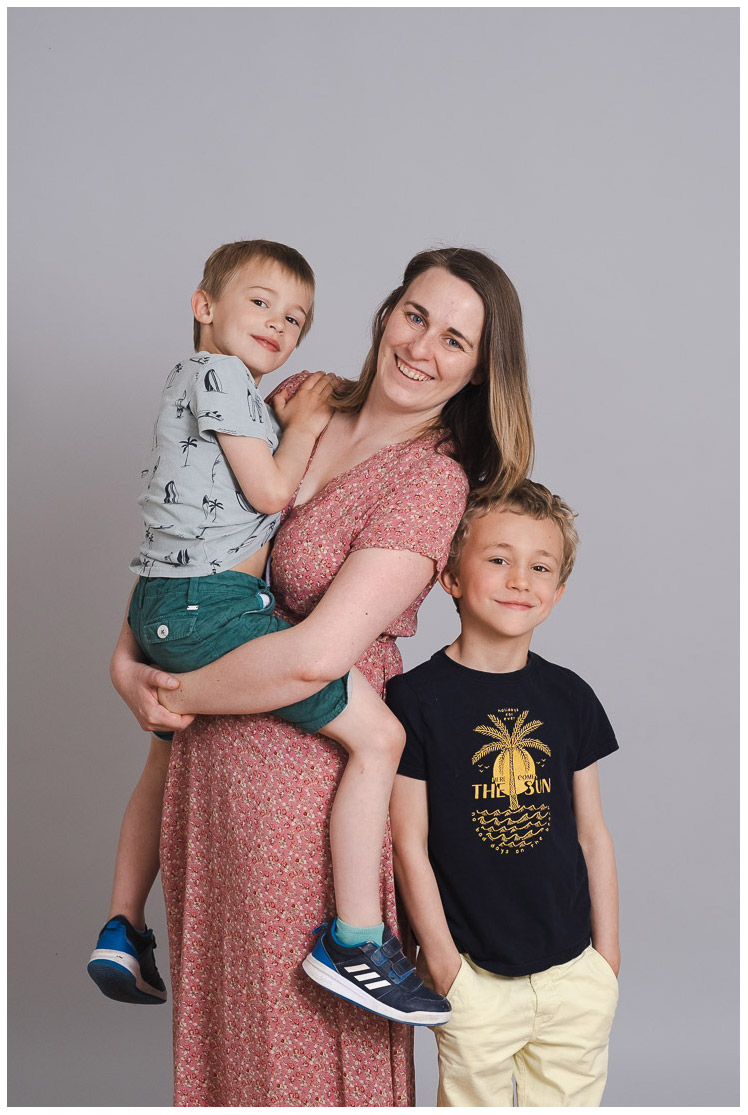 Séance photo famille au studio près de Lille